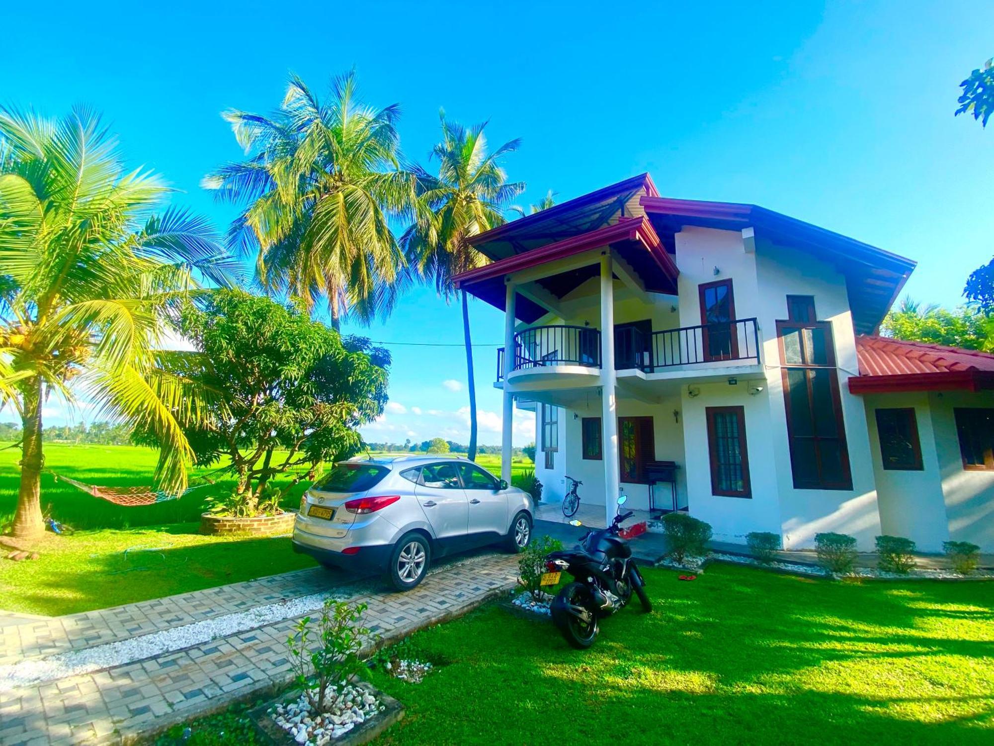 Aroma Villa Homestay Polonnaruwa Exterior photo